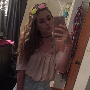 Meet your Posher, Reagan